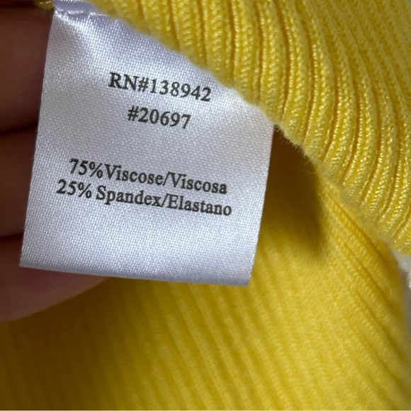 12th Heart Women’s Ribbed Top Sz Large Yellow Scallop Trimmings Coquette Cutesy - Picture 9 of 14